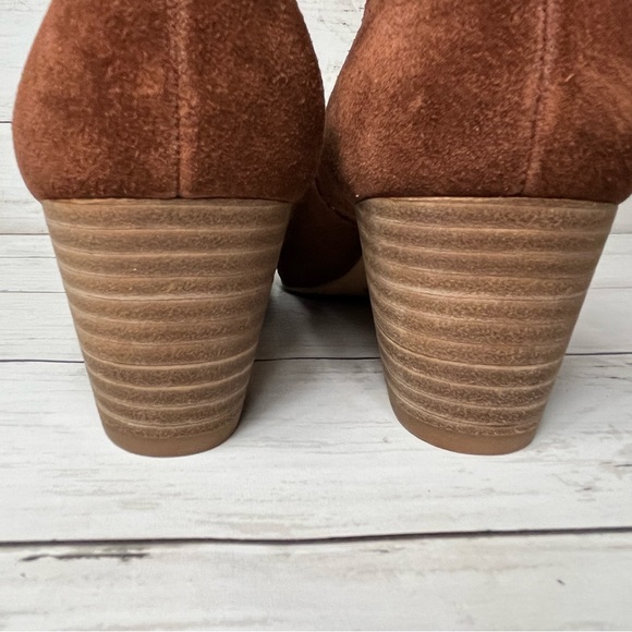 Lucky Brand Zaprika Suede Cuffed Bootie Faux Stack Wood Heels NWOB Size 8 1/2 - Picture 5 of 11
